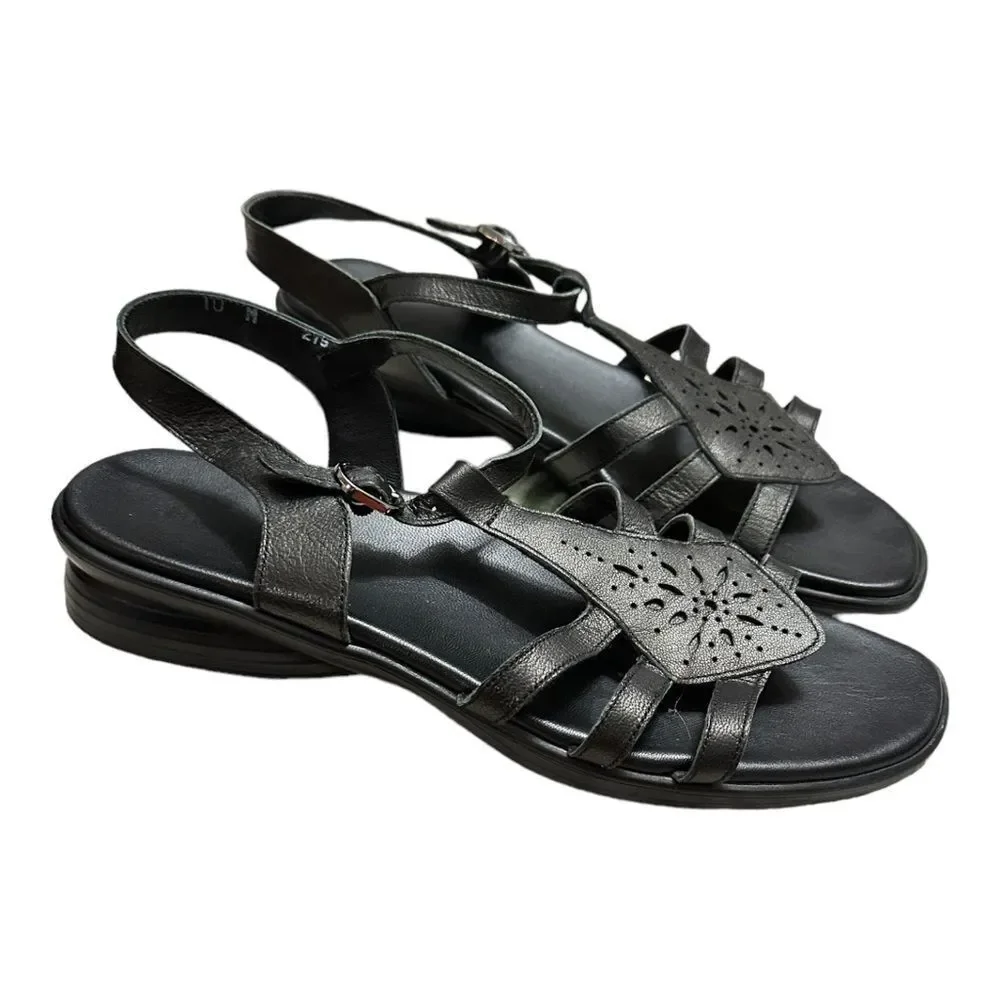 Munro black leather starburst perforated sandal Size 10b American made
